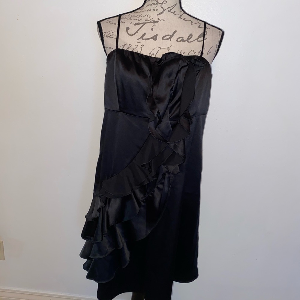 🖤The Limited Event Satin Ruffled Dress🖤 - Picture 6 of 12